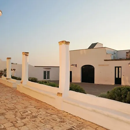 Donna Isabella Hotel 3*